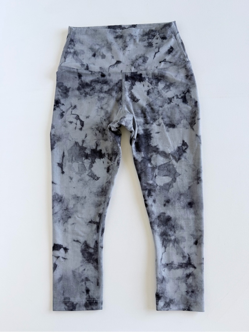 NOBULL Grey Tie Dye Cropped High Waist Leggings XS